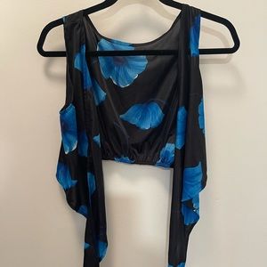 such a cute funky top!